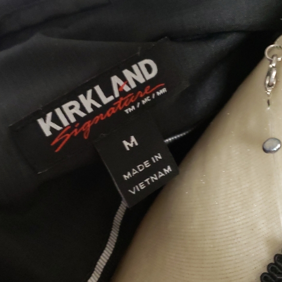 NWOT - Kirkland Signature Black Trench Coat Medium - Picture 2 of 4